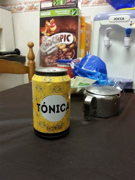 A tonica can in scene